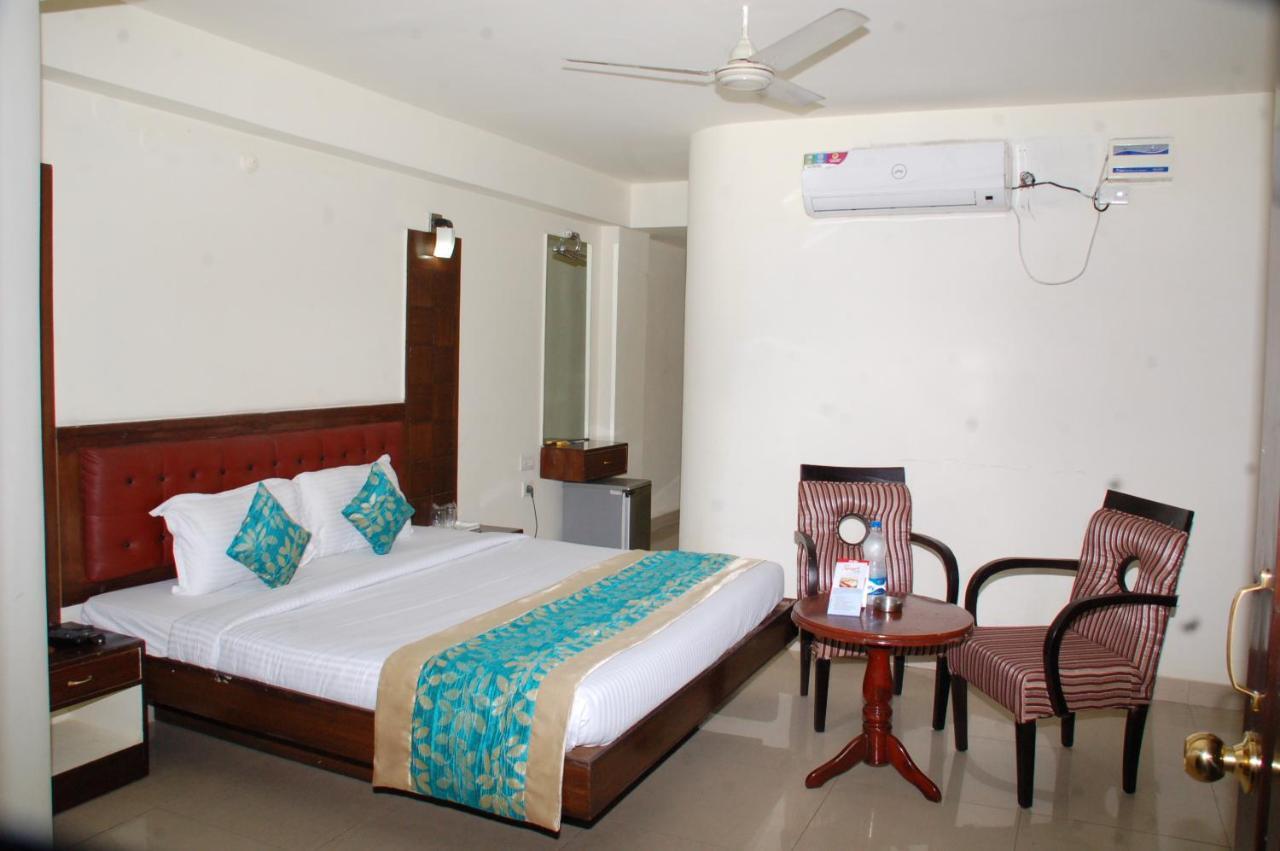 Angel Park Hotel Haïdarabad Extérieur photo